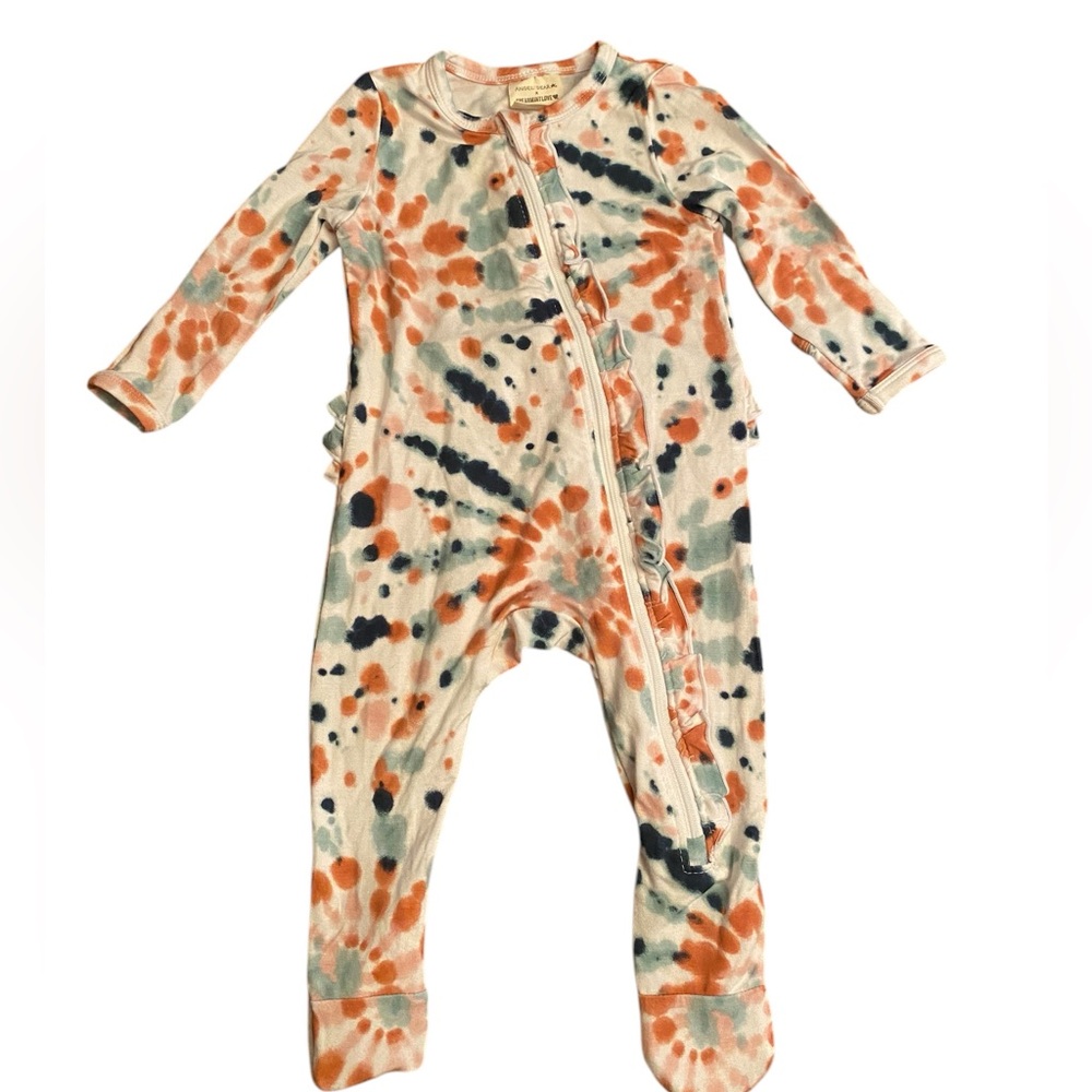 Angel Dear x Spearmint Love Ruffle Back Footie Onsie Tie Dye Size 3-6 Mos
